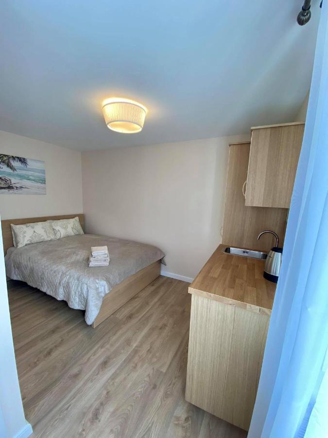 Hotel Vaineikio 8 Palanga Esterno foto