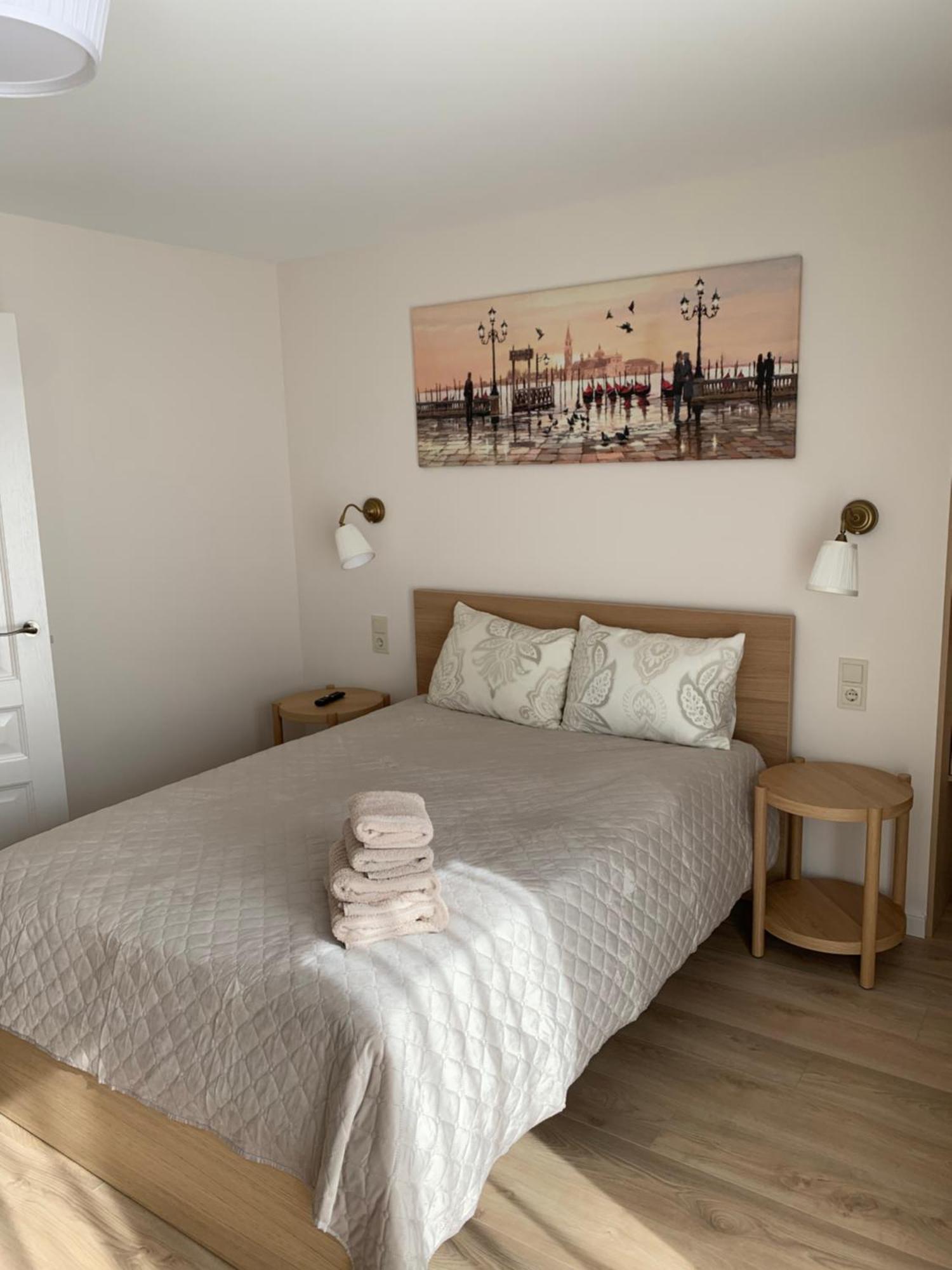 Hotel Vaineikio 8 Palanga Esterno foto